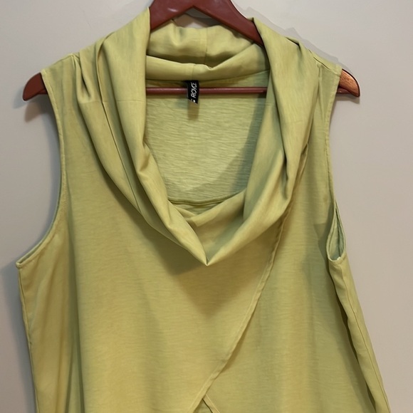 Royce Cowl Neck Sleeveless Top, Green Quantum Apparel Blouse Women’s L - Picture 4 of 8